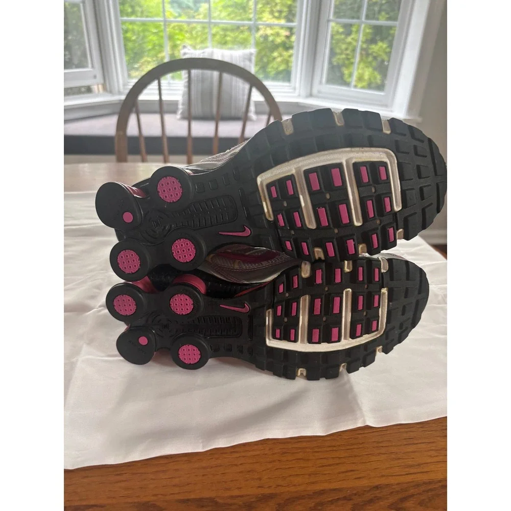 Nike Shox 2007 Metallic Silver Pink Running Shoes Womens 8 Vintage